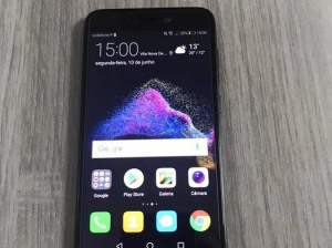 Smartphone Huawei P8 Lite 2017 como novo