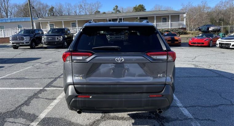 2019 Toyota RAV4 LE FWD For Sale