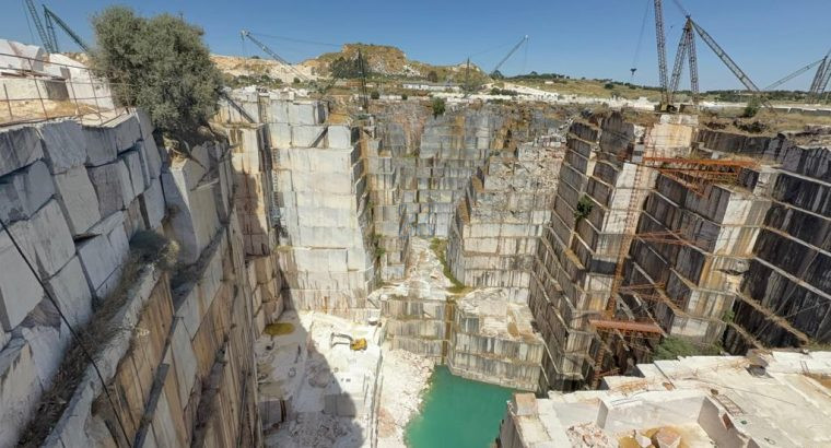 Apartamnto T2 com garagem e Arrecadação