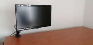 Monitor + pé a gaz