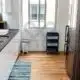 Apartamento T3, com varandas e vista parcial para