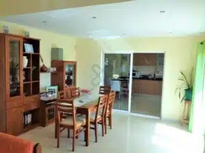 Moradia T6 em Terra Branca