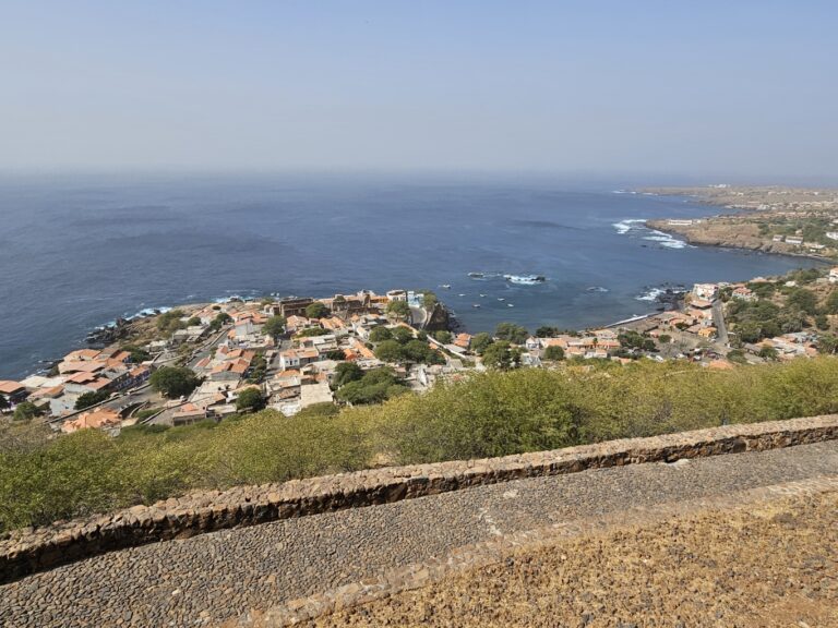 Santiago: Cidade Velha, Património Mundial, e o Plateau da Praia