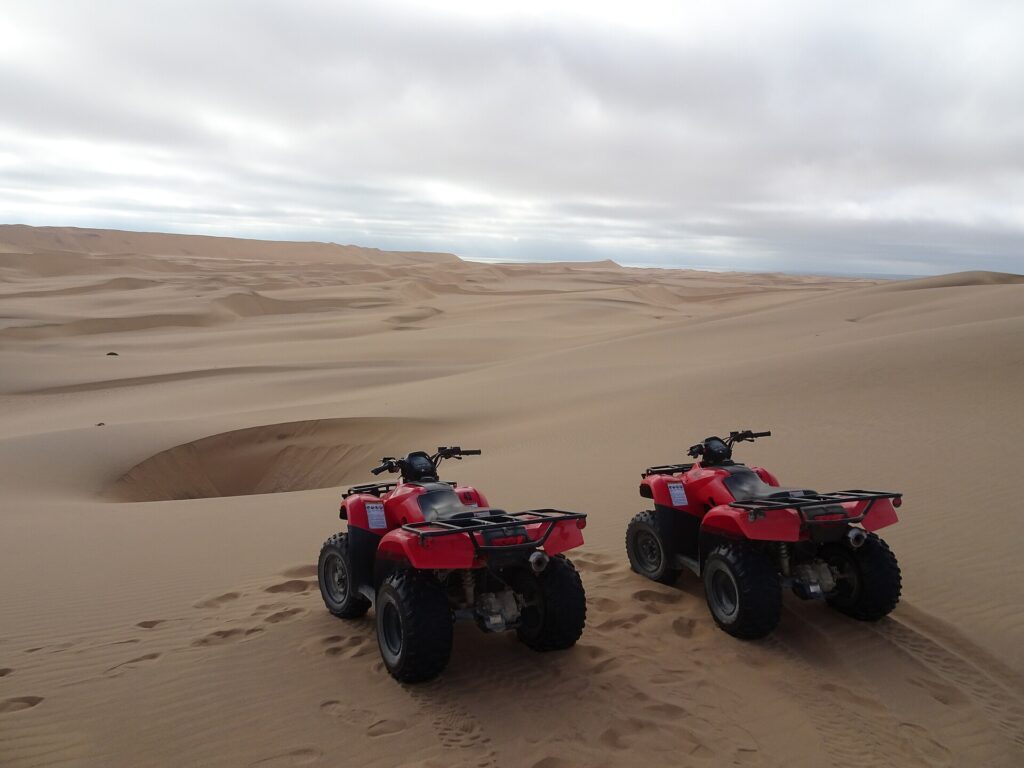 Sal: passeio de quad pelo deserto de Terra Boa